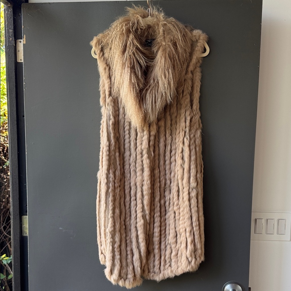 Y LondonWomen's Tan Knit woven fur Vest